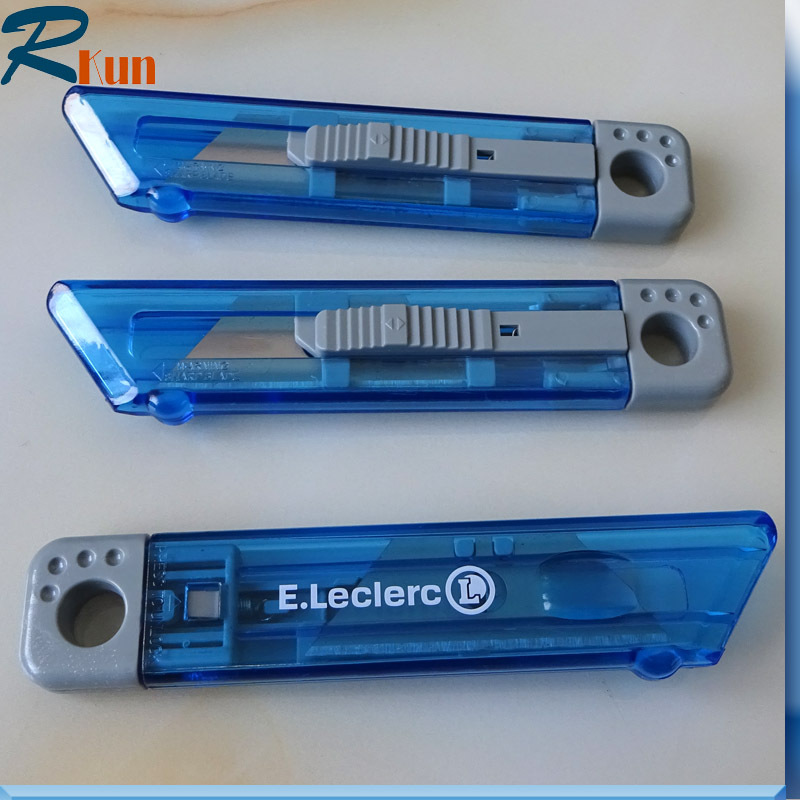 自动伸缩开箱刀弹簧安全刀弹簧刀开箱刀