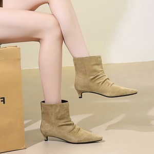 2887-1 Retro style slim heeled boots for children, versatile pleated pile boots, pointed suede short tube, fashionable t