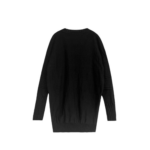 Lazy-style loose V-neck turtleneck mid-length knitted dress with long sleeves, outerwear sweater