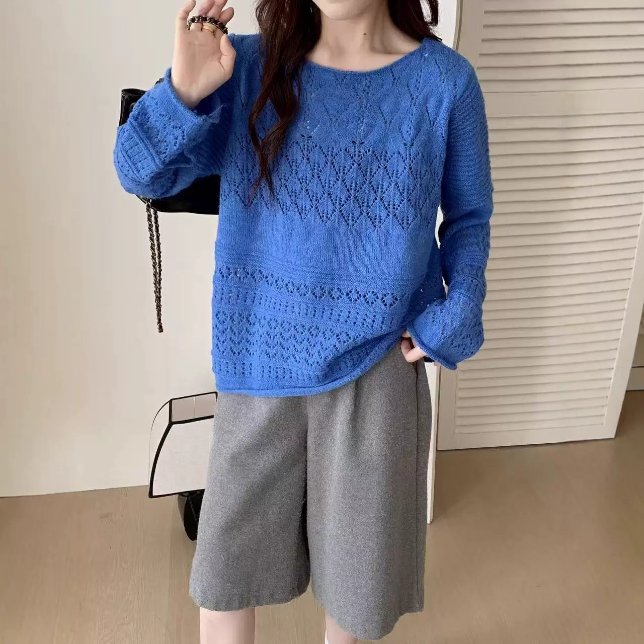 欧美设计感镂空2025冬季新款套头毛衣女 宽松百搭V领针织衫女装