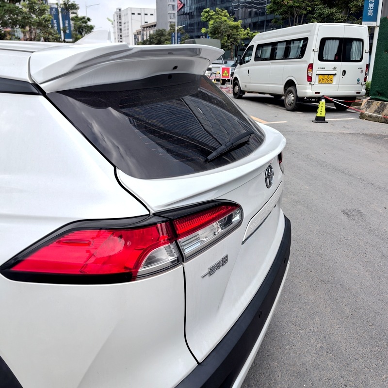 Suitable for 2022+ Toyota Frontlander, Corolla Cross, and Rav4 Custom Modified Mid-Wing Spoiler, No-Drill Paint-Coated