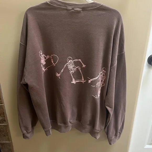 Autumn Winter Women Wear Long Sleeve Solid Color Skull Skateboard Printing Loose Casual Long Sleeves