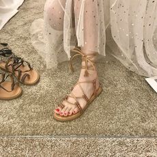 罗马凉鞋凉鞋女2023年夏季潮法式小众绑带波西米亚系带平底罗马鞋