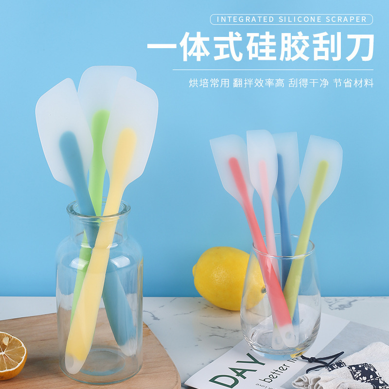 Factory in stock integrated semi-permeable silicone scraper baking scraper cake spatula cream scraping knife baking tools Factory in stock integrated semi-permeable silicone scraper baking scraper cake spatula cream scraping knife baking tools