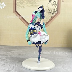 熊猫初音手办二次元动漫美少女樱花睡美人模型国风时装摆件批发