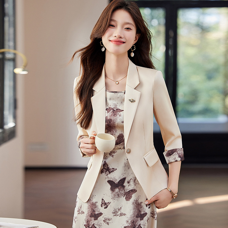 Apricot New Style Suit Jacket for Women, Spring Style, Three-Quarter Sleeve Formal Wear, Fashionable Inner Dress, Elegant Small Suit Suit Apricot New Style Suit Jacket for Women, Spring Style, Three-Quarter Sleeve Formal Wear, Fashionable Inner Dress, Elegant Small Suit Suit