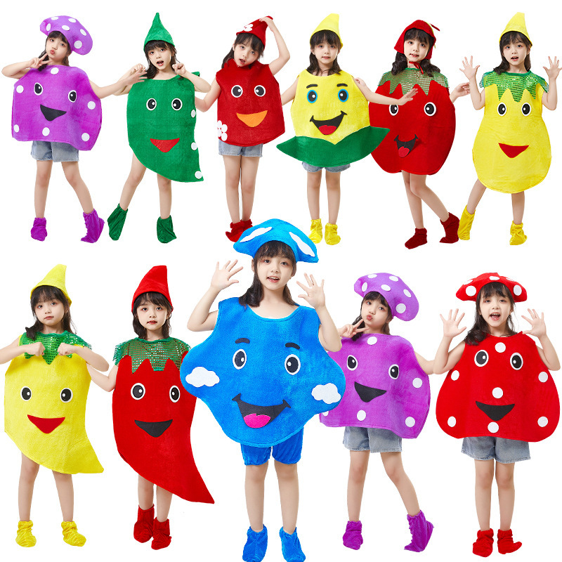 六一子供のショーの服装の野菜服の果物の服装の太陽のイチゴの幼稚園は環境保護のファッションショーを演じます。|undefined