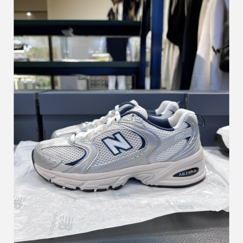 2025 Pure Original Nb530Sg Running Shoes with Thick Soles and Internal Height Increase, Classic Retro Dad Shoes for Men and Women