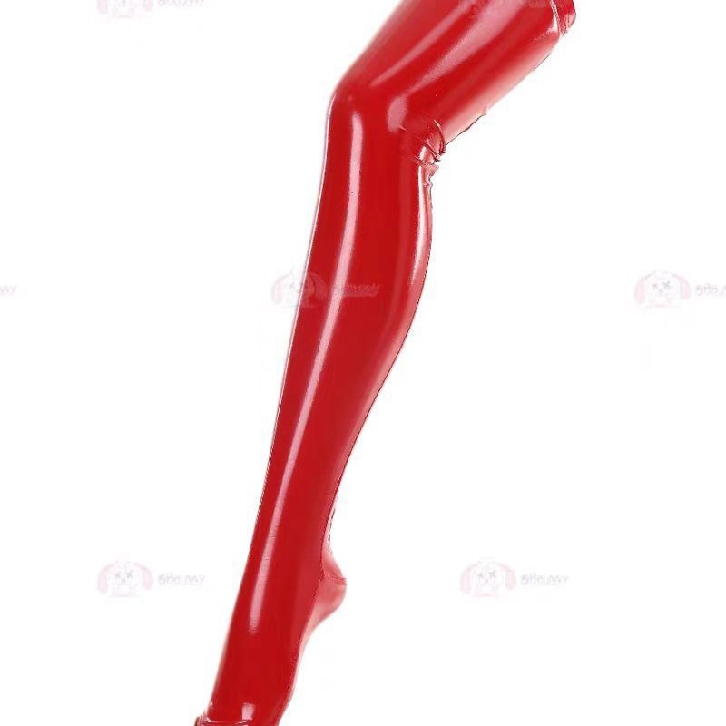 Ensemble de lingerie sexy tissée or avec chaussettes hautes en similicuir effet miroir, élasticité moyenne, jambes longues et moulantes montantes jusqu'au-dessus du genou_voghion.com