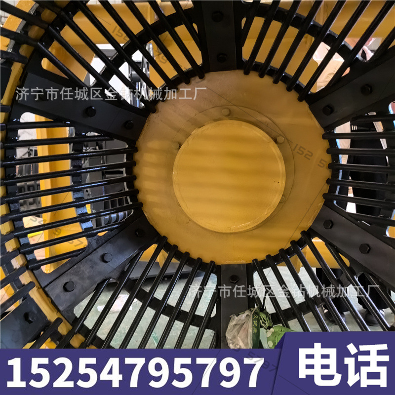 1方挖机筛分笼 旋转网格斗 钩机滚筒筛河道沙场砂石分离洗沙筛土