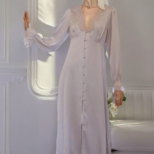 Spring and Autumn New French Style Sexy Pajamas Women's Ice Silk Thin Goddess V-Neck Long Sleeve Nightdress Long Home Clothes