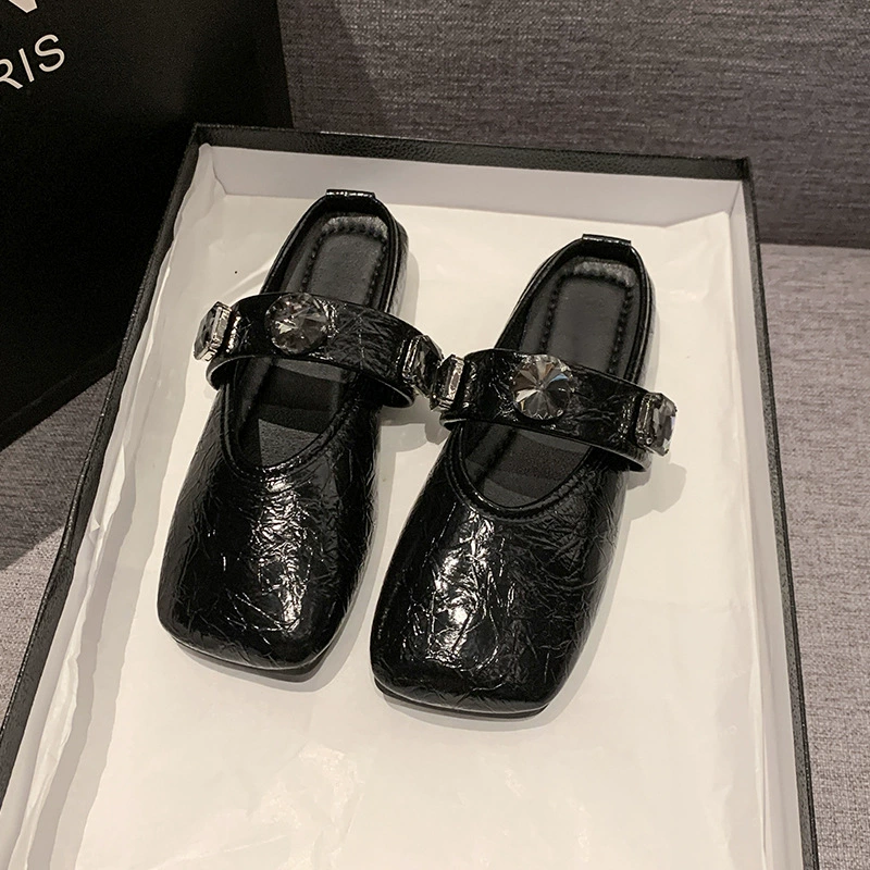 Модные женские универсальные тапочки с квадратным носком в стиле феи, новые летние сандалии на плоской подошве 2025 года.