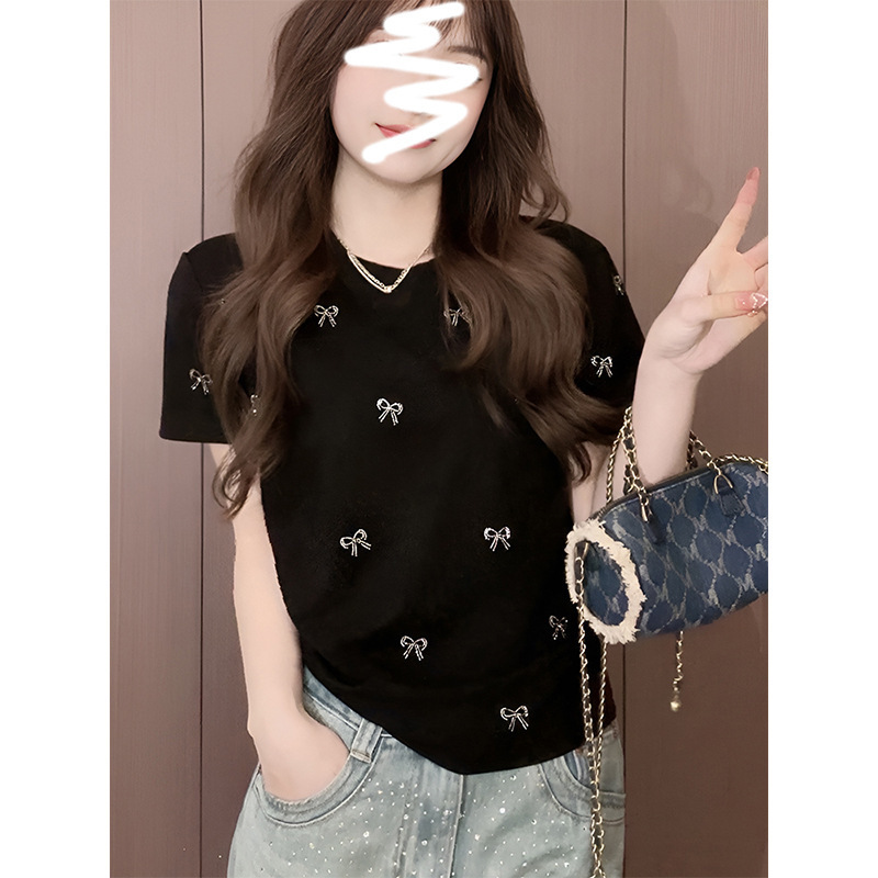 Heavy-Duty Bowknot Rhinestone Short-Sleeve T-Shirt for Women, Summer 2026 New Design, Unique and Stylish Half-Sleeve Top
