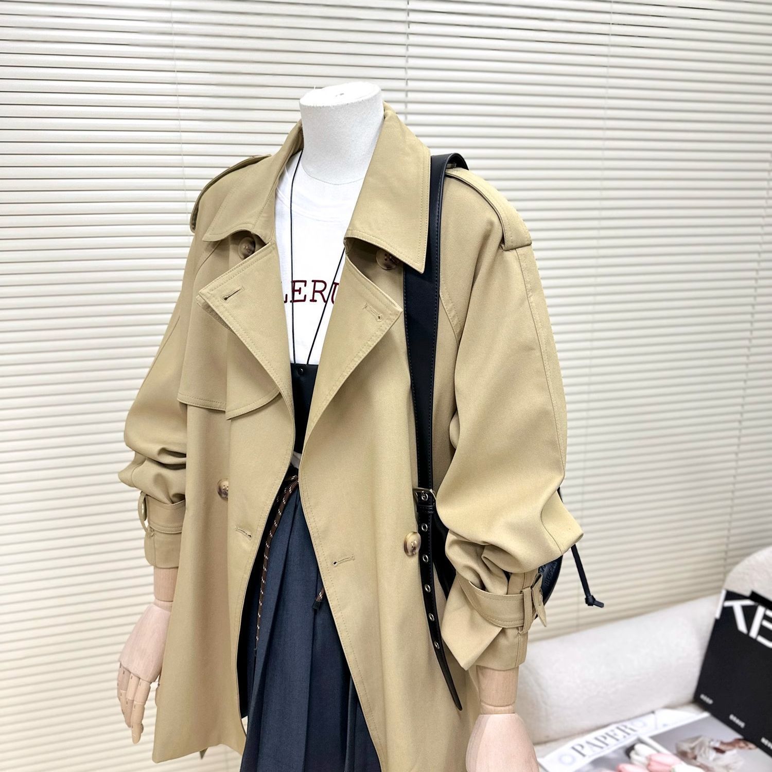 Petite Khaki Trench Coat for Women 2025 Spring and Autumn New Design Stylish Loose Casual Top