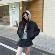 卡其色毛呢棒球服短外套女秋季2025新款小个子短款高级感气质夹克