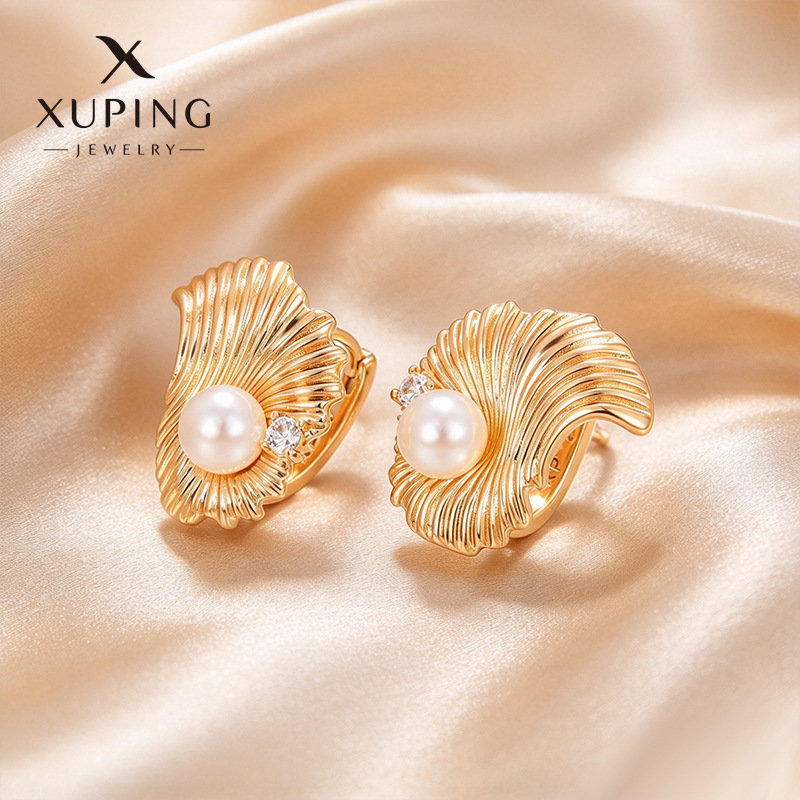 Pendientes de Aro con Zirconia de Aleación de Cobre Bañado en Oro de 18K