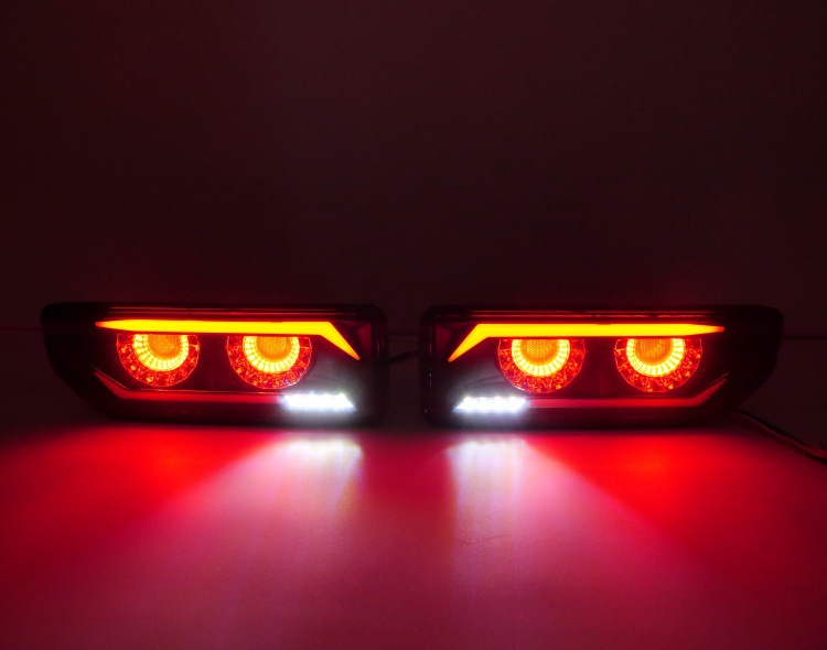 Suitable for Suzuki 19-24 Jimny Rear Bumper Light Brake Light Flowing Water Turn Signal Tail Light