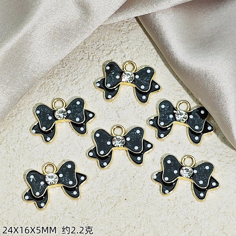 Exquisitos accesorios de joyería colgante de diamante de alta protección ultravioleta al por mayor collar DIY artesanal colgante de materiales de ropa de pulsera