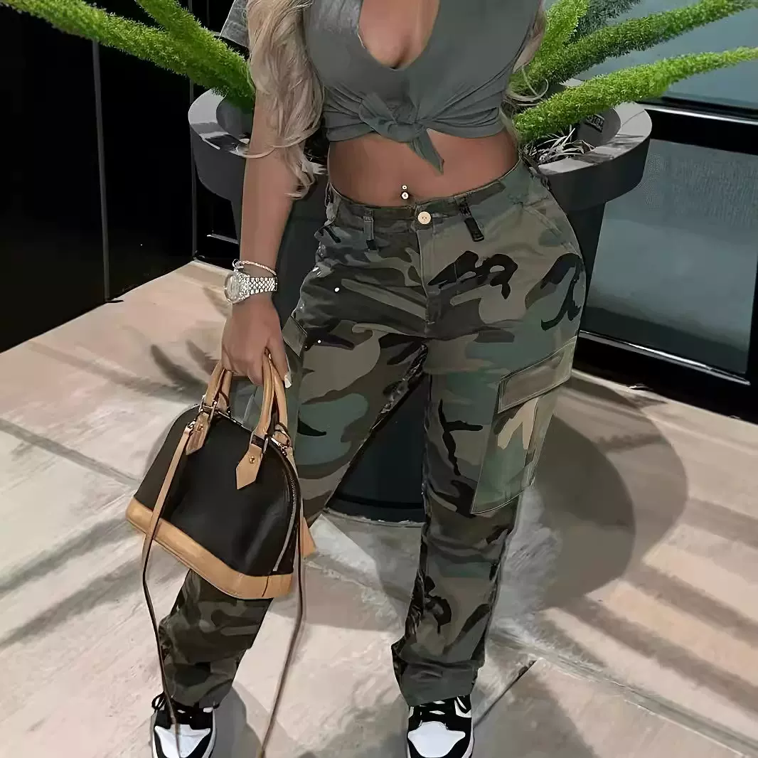 2026年亚马逊新款女装时尚街头个性迷彩印花多口袋百搭工装裤长裤