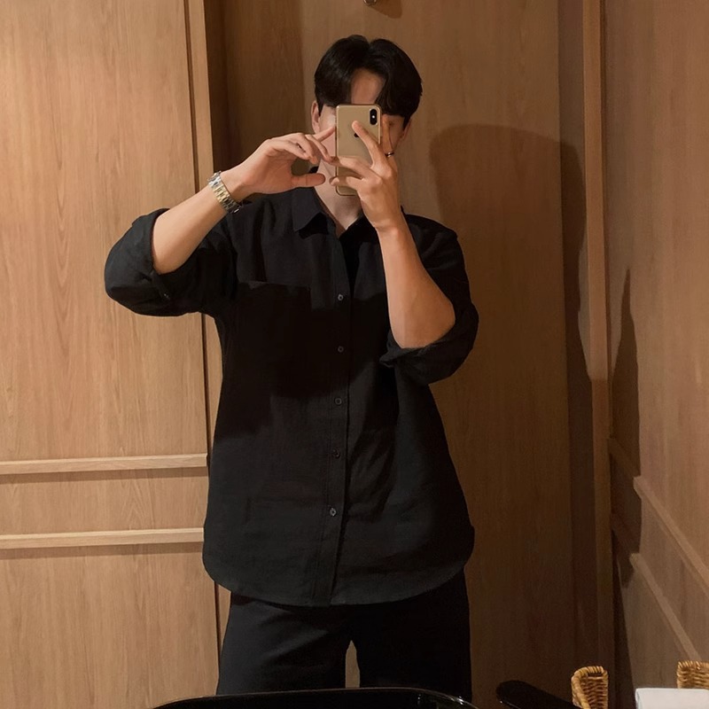 검은색