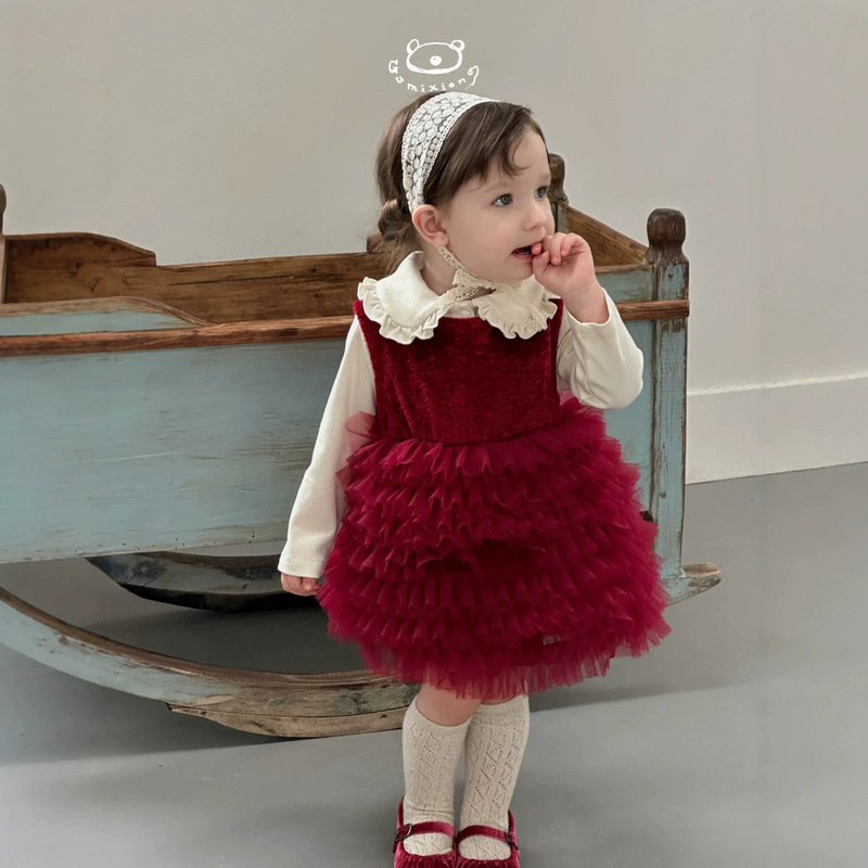 Gumi Bear 2026 Autumn New Girls' Lace Trim Long Sleeve Skirt Sweater Knitwear Three-Piece Set 882963 Gumi Bear 2026 Autumn New Girls' Lace Trim Long Sleeve Skirt Sweater Knitwear Three-Piece Set 882963