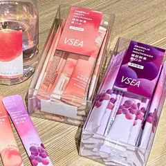 VSEA Probiotic Mouthwash has a cool, fruity scent!  Clean and fresh water, honey and peach to remove bad breath, portable fresh fruit