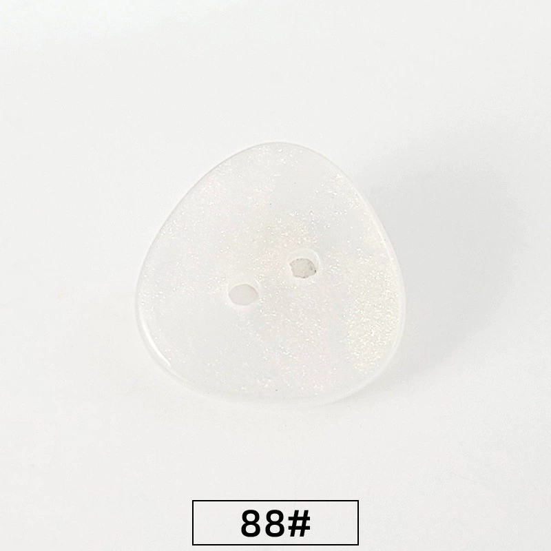 Цветная рубашка, кардиган, украшения
