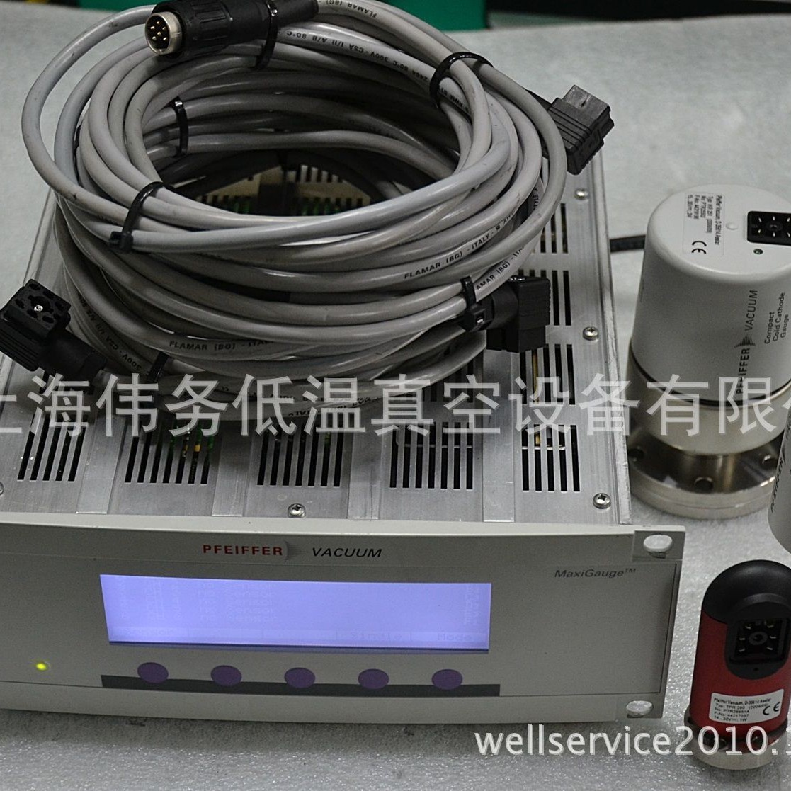 Pfeiffer TPG 256A with  CMR261 / IKR251 / TPR280