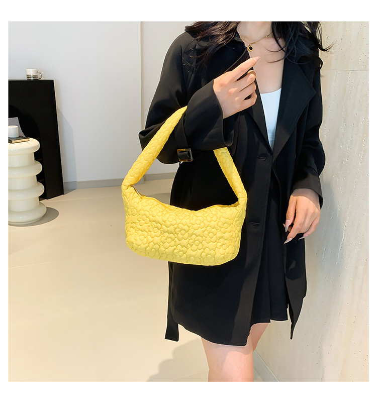 Tessuto 2024 Nuovo ricamo alla moda Texture Filo Fiore Eleganza Edizione coreana Semplice Sottomanica Spalla singola_voghion.com