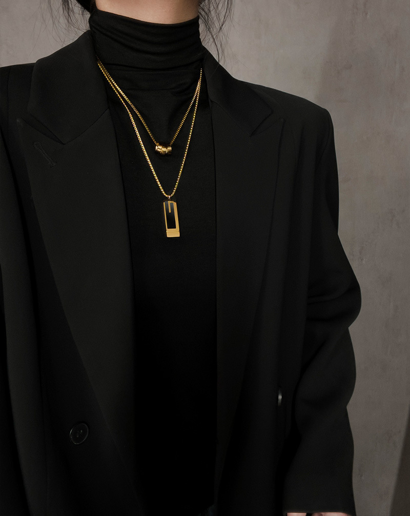 Designer Style Design High Grade Sweater Chain Jewelry Light Luxury Double Layer Long Necklace Accessories_voghion.com