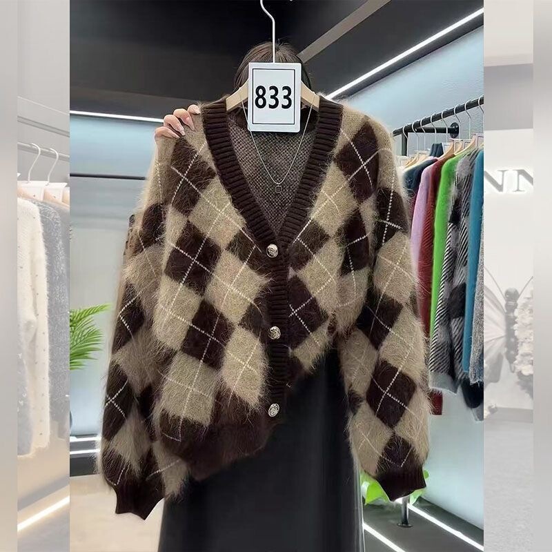 Loose-fitting short checkered knit cardigan, casual Korean style, vintage new spring/autumn commuter sweater jacket for women