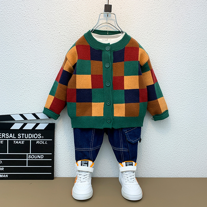 6666 abrigo de suéter para niños ropa de otoño e invierno 2025 nuevo cárdigan a cuadros para niños suéter de punto de otoño para niños