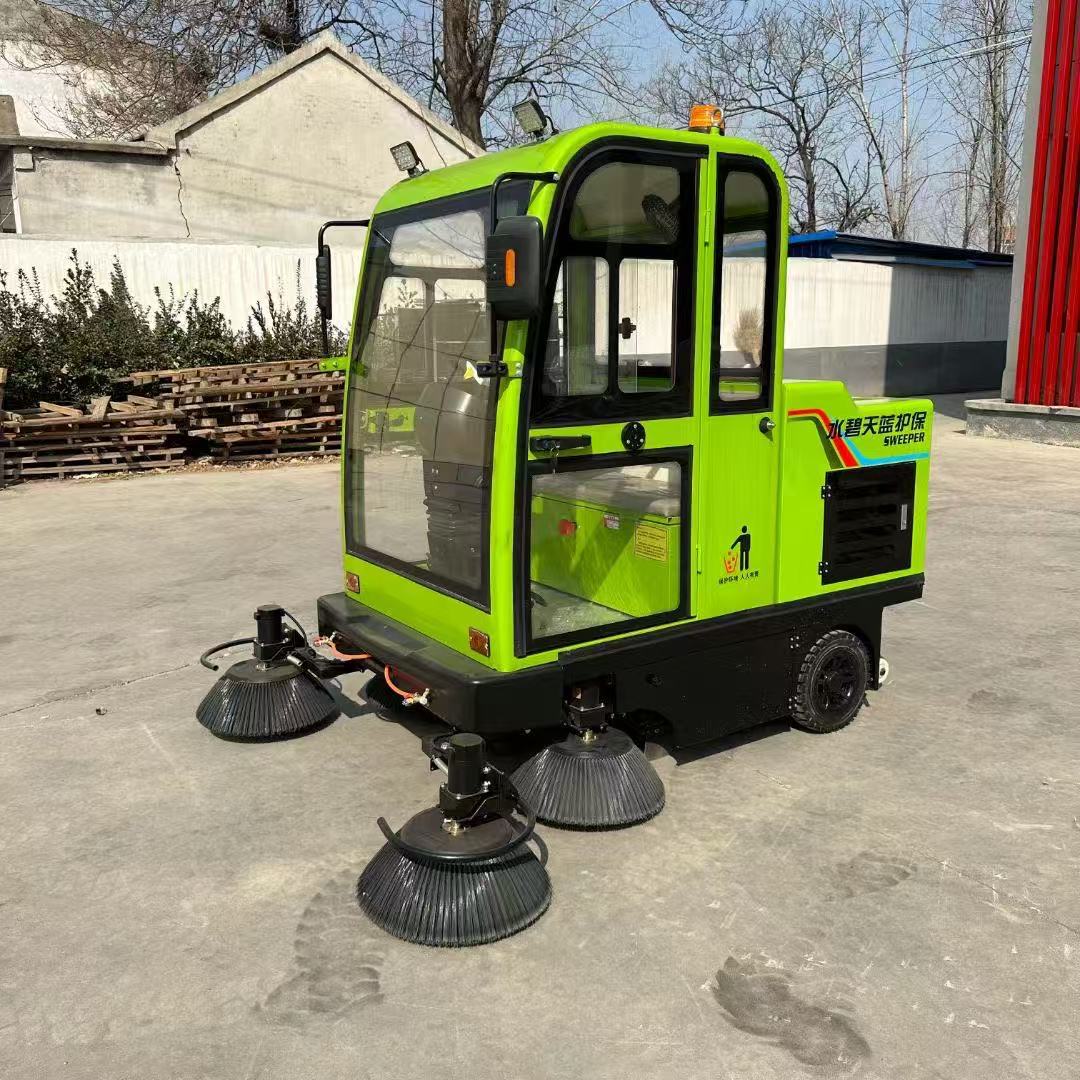 驾驶式半封闭工业厂区电动三轮扫地车多功能环卫清扫车批发价格