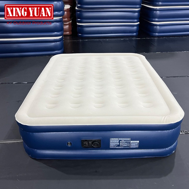 Factory Customized 18-Inch British Standard Built-In Pump Air Mattress, Inflatable Double Household Three-Layer Mattress