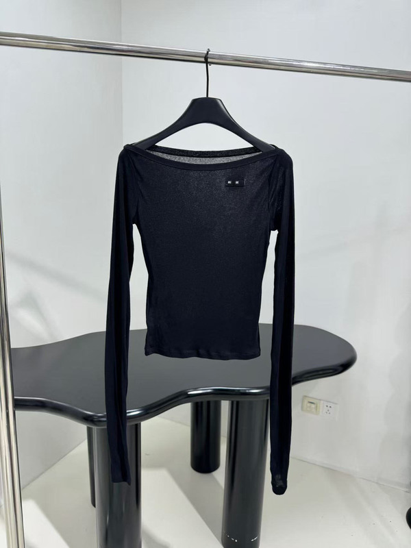 Nanyou レディース 25 夏秋新ファッション年齢軽減スタイルレターパッチワンショルダーカラー薄底長袖 Tシャツ|undefined