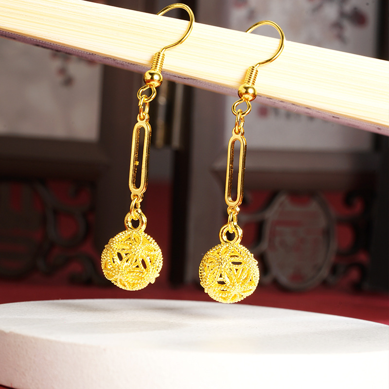 Aretes de oro de arena de Vietnam lujoso ligero versátil largo cobre dorado hortenida orejas joyas de moda para mujeres no se desvanecen joyas al por mayor