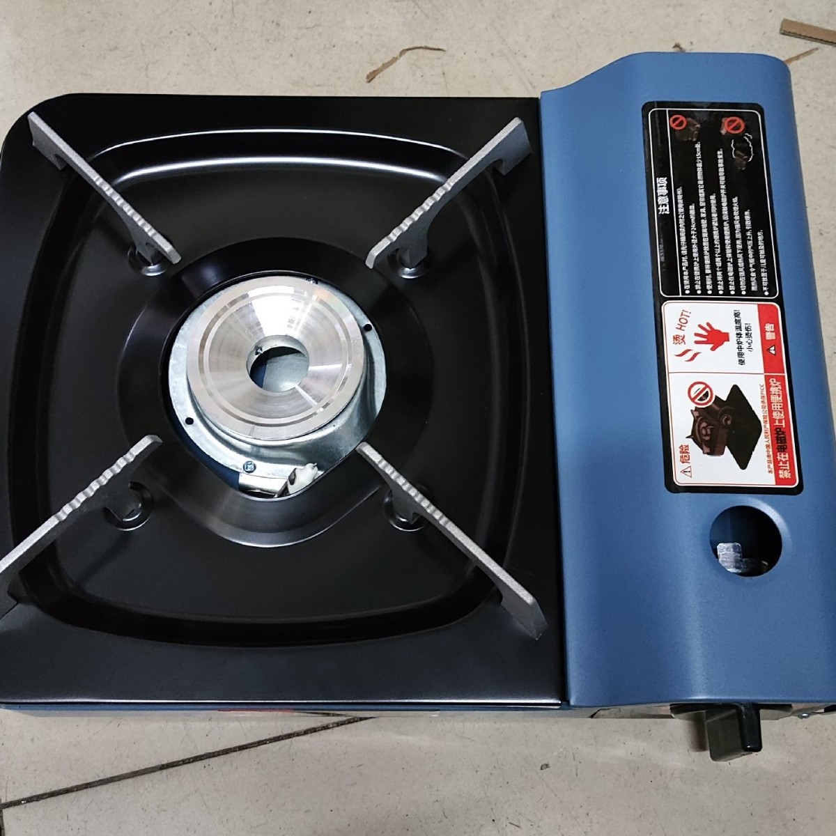 户外野炊燃气卡式炉露营野餐瓦斯烧烤炉家用商用便携式燃气灶