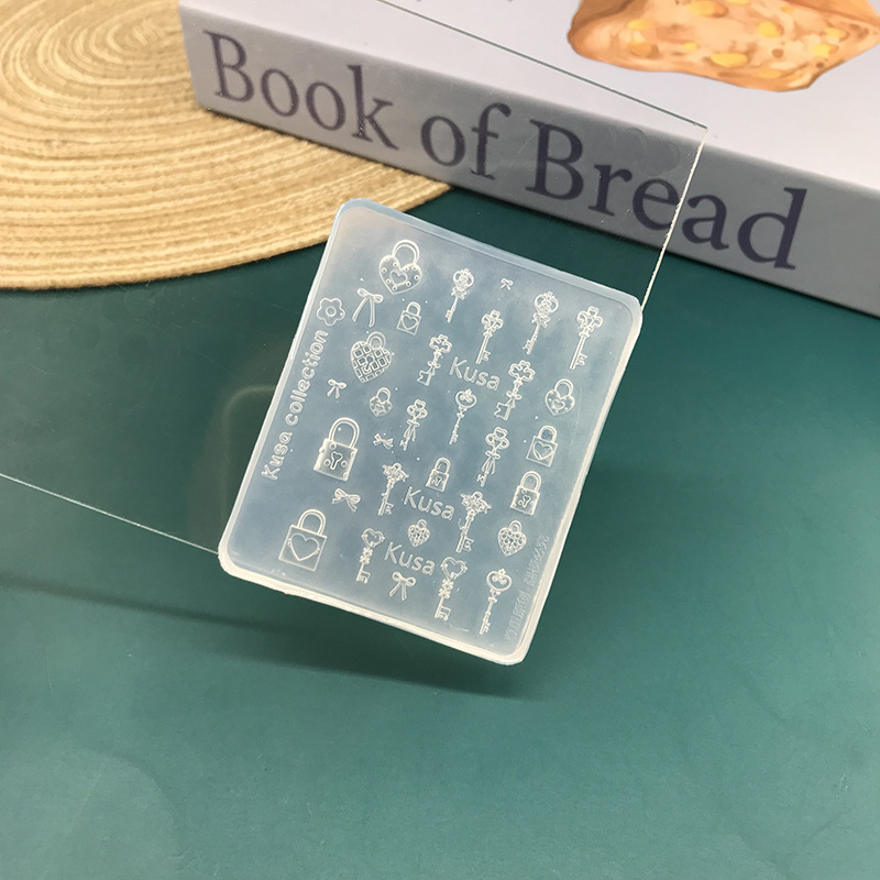 高透明 3D 立体ネイルアートモールドキーロックフレンチスカート食品グレードのシリコーンウェアラブルネイルアクセサリー diy ツール|undefined