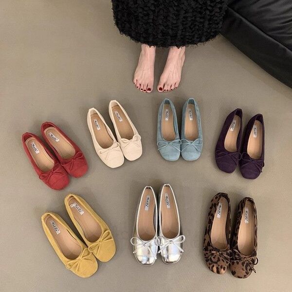 Retro suede romantic and delicate demi-season ballet shoes flat…