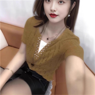 Plus Size Women's V-Neck Knitwear Women's Short-Sleeved Summer New Thin Fake Two-Piece Breathable Age-Reducing Comfortable T-Shirt Top