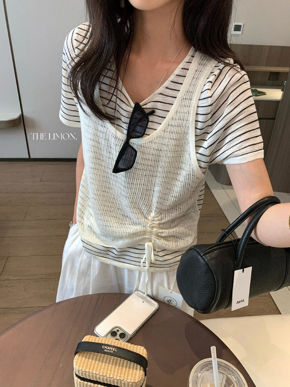 Áo thun nữ tay ngắn cổ tròn sọc kẻ phối ren giả hai lớp chất liệu tre gai thoáng mát — xám đậm, xám nhạt, Hạnh đen sọc, màu mơ chi tiết 29