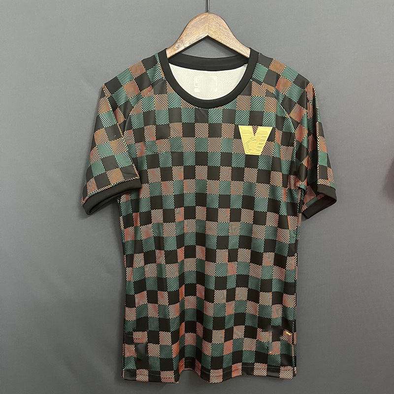 Venice Training Plaid