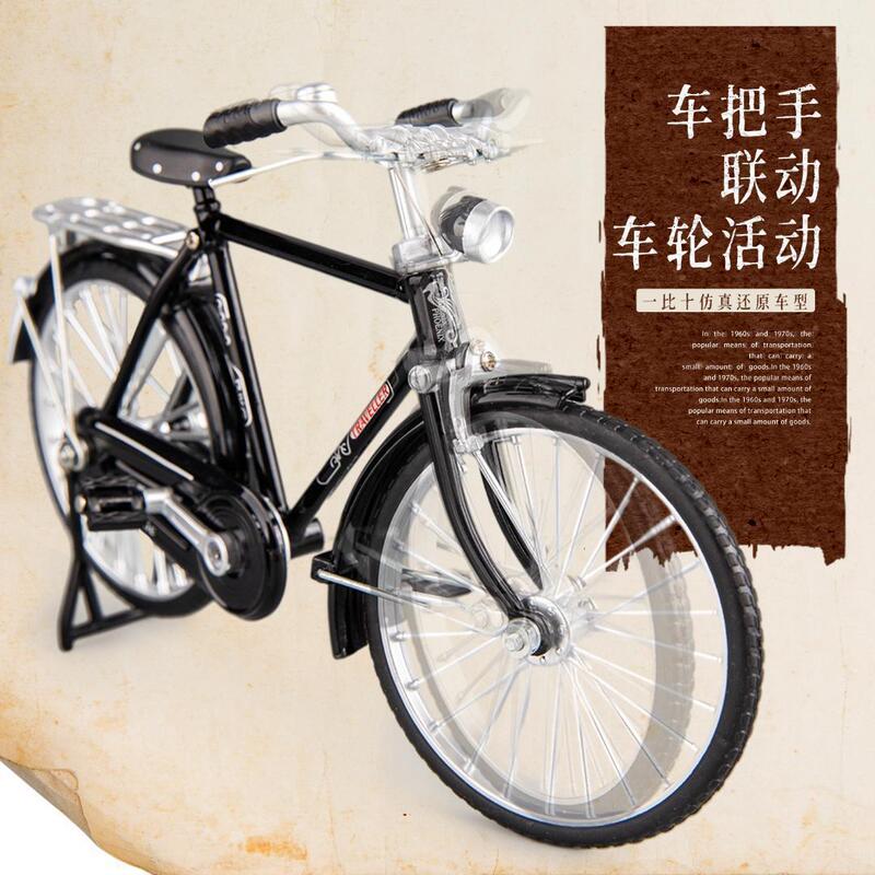 Bar Model Alloy Sentiment Eight Old-Fashioned Retro Bicycles and Other Racing Cars