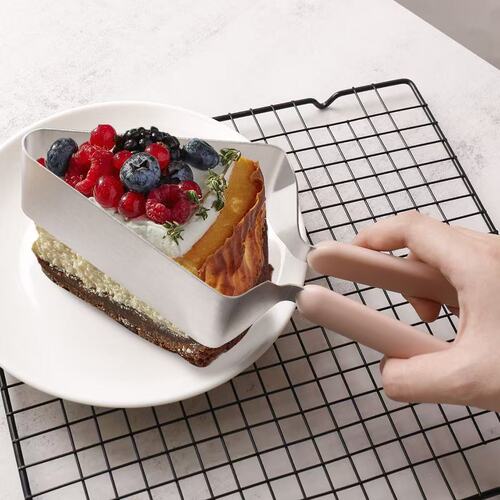 Stainless steel cake separator tableware triangular transfer gripper kitchen tools