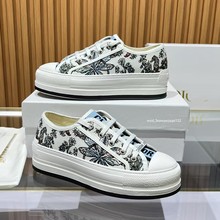 ¿Dĸ̽߷ЬŮeٴϵ\ЬŮVݸ߶