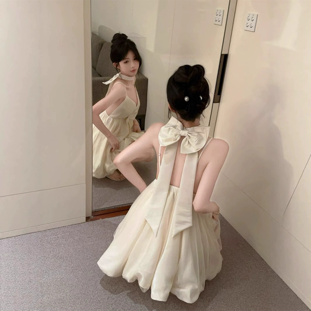 Женское платье-халтер с бретелями, лето 2025, без спинки, с бантом, дизайн принцессы, юбка-бутон, короткая юбка, чистое желание