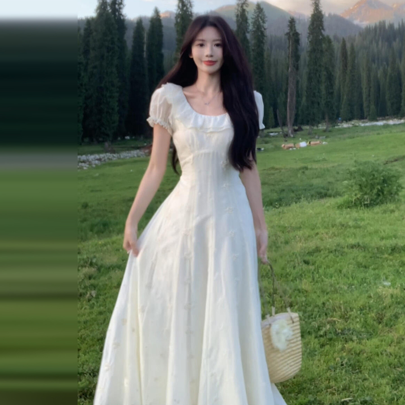 French-Style White Dress for Women, Summer 2023 New Seaside Vacation, Stunning Elegant Lace Long Dress French-Style White Dress for Women, Summer 2023 New Seaside Vacation, Stunning Elegant Lace Long Dress