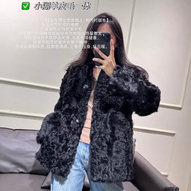 Real Photos of In-Stock Whole Sheepskin Fur, One-Piece Dropshipping, Genuine Haining Sheep Fur Coat for Women