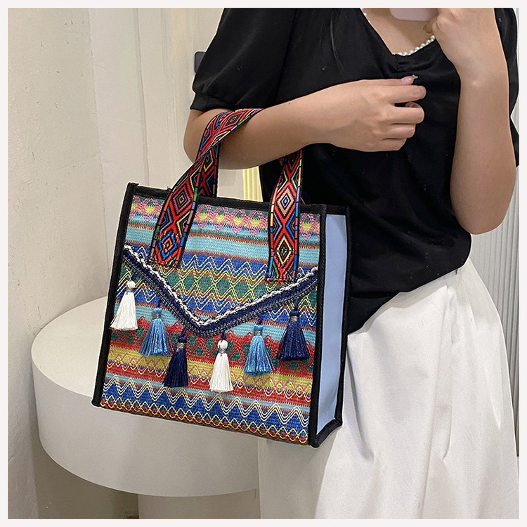 Color Block Pattern Women's Medium Canvas Ethnic Style Tote Bag