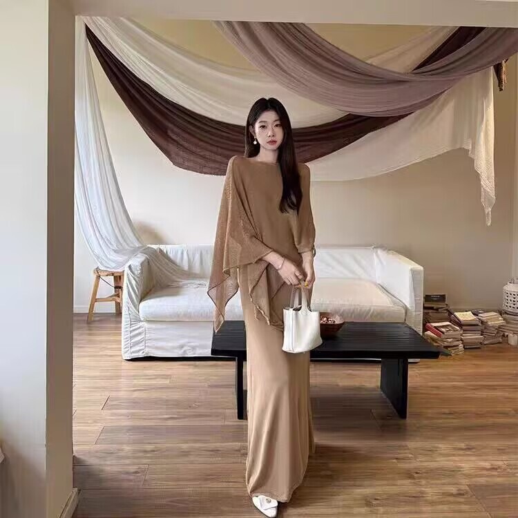 French-Style Elegant Socialite High-End Outfit for Women, 2025 Autumn New Knit Sweater Top and Skirt Two-Piece Set Trendy French-Style Elegant Socialite High-End Outfit for Women, 2025 Autumn New Knit Sweater Top and Skirt Two-Piece Set Trendy